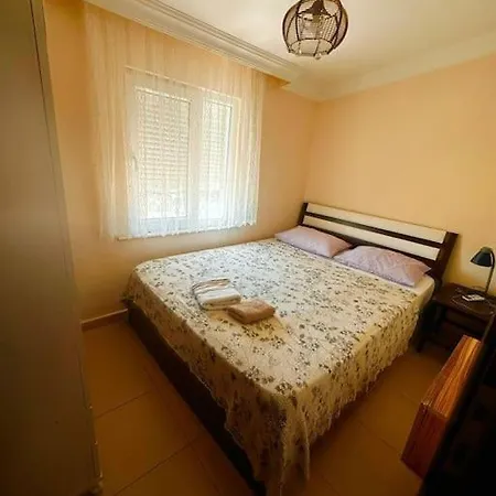 Peaceful Villas-patio-garden فيلة